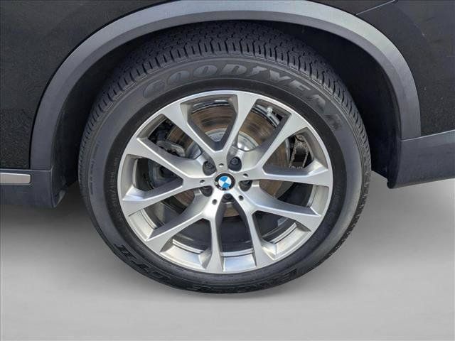 Used 2020 BMW X5 xDrive40i w/ Convenience Package AWD/4WD image 26