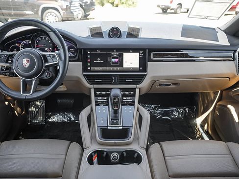 Used 2023 Porsche Cayenne Platinum Edition AWD/4WD image 14