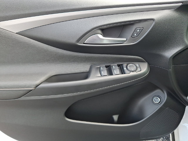 New 2026 Buick Envista Avenir FWD image 11