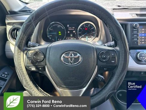 Used 2018 Toyota RAV4 XLE w/ Convenience Package AWD/4WD image 17