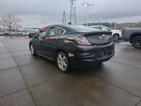 Used 2017 Chevrolet Volt LT image 7