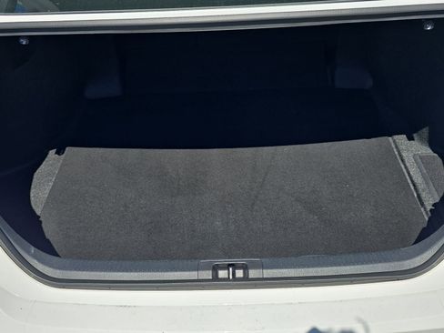 Used 2025 Toyota Camry SE w/ Convenience Package FWD image 12