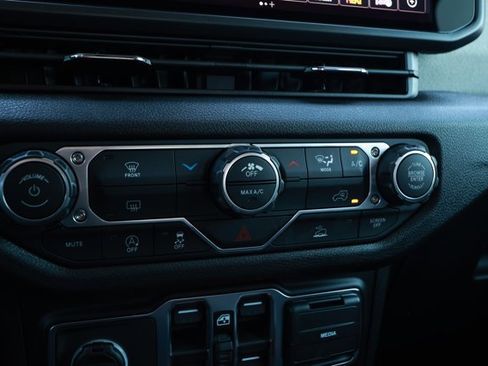 New 2026 Jeep Wrangler Sport S AWD/4WD image 18