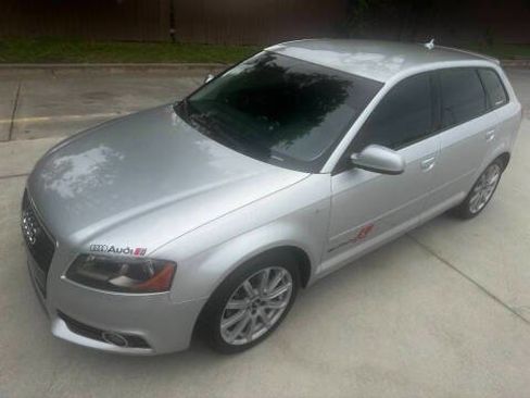 Used 2011 Audi A3 TDI Premium Plus FWD image 14