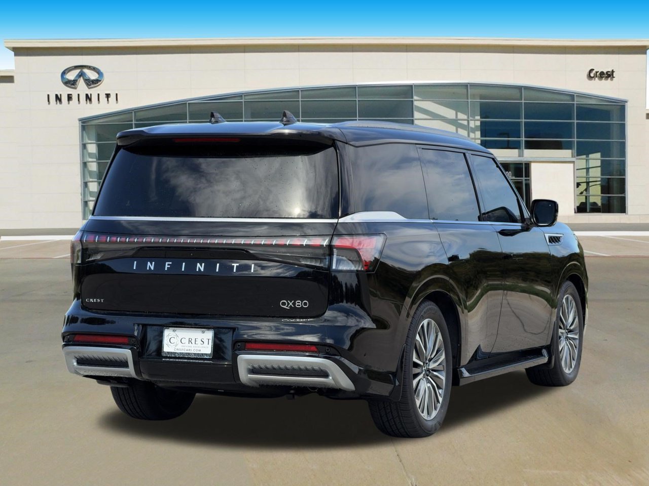 New 2027 INFINITI QX80 Luxe RWD image 8