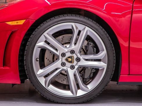 Used 2014 Lamborghini Gallardo LP 550-2 image 42