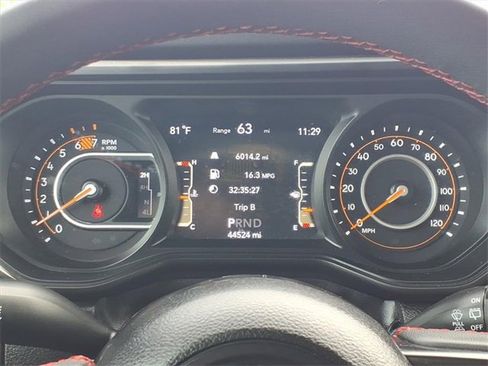 Certified 2024 Jeep Wrangler Unlimited Rubicon image 30