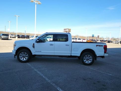 Used 2022 Ford F250 Platinum AWD/4WD image 4
