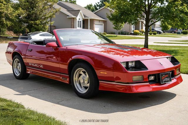 Used 1988 Chevrolet Camaro LT RWD image 12