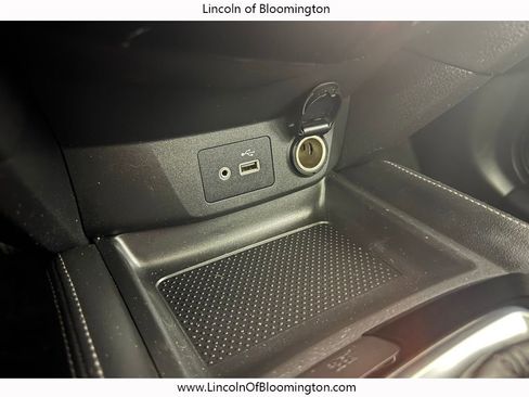 Used 2018 Nissan Rogue SL w/ Premium Package AWD/4WD image 54