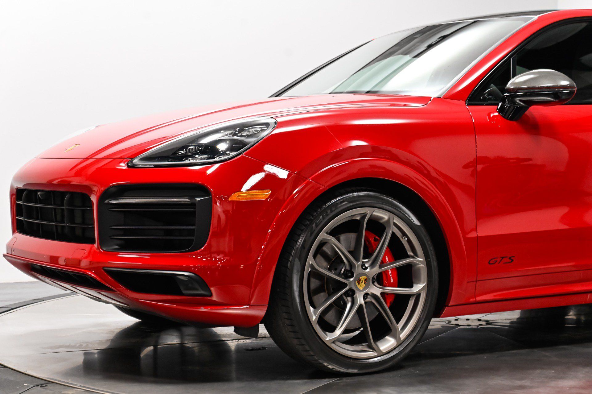 Used 2021 Porsche Cayenne GTS AWD/4WD image 62