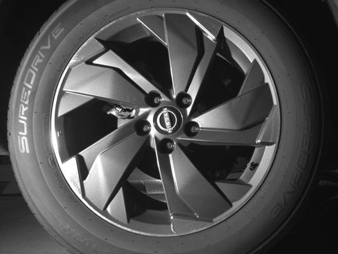 Used 2025 Nissan Rogue SV image 15