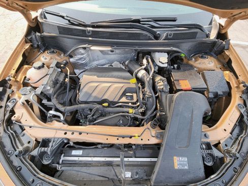 Used 2024 Buick Envista Sport Touring w/ Convenience I Package FWD image 11