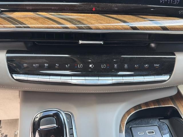 Certified 2024 Cadillac Escalade Sport Platinum AWD/4WD image 37