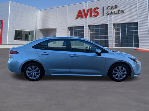 Used 2024 Toyota Corolla LE image 5