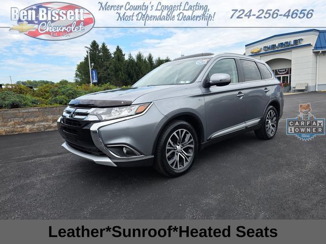 Used 2016 Mitsubishi Outlander GT AWD/4WD image 1