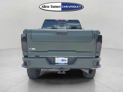 Used 2024 GMC Sierra 2500 Denali w/ Denali Reserve Package AWD/4WD image 5