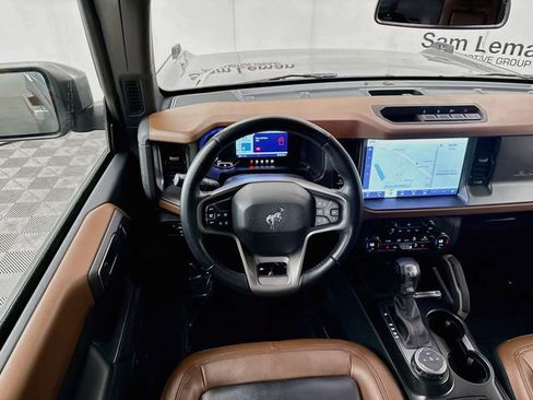 Used 2024 Ford Bronco Outer Banks AWD/4WD image 22