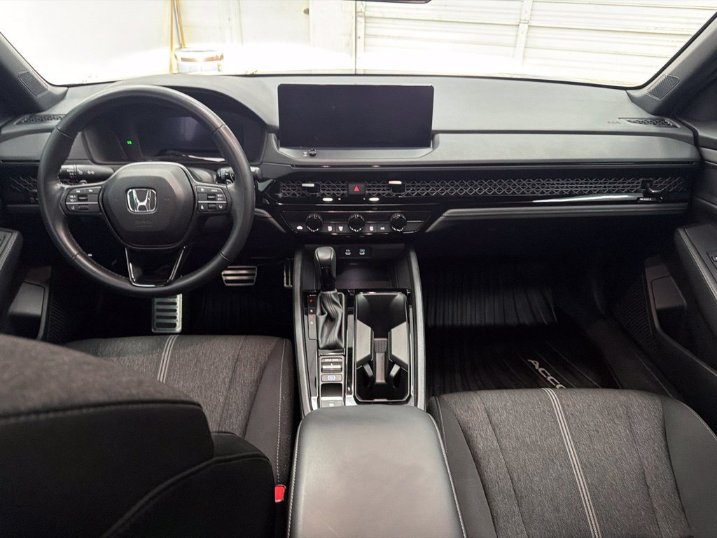 Used 2024 Honda Accord Sport image 23