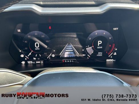 Used 2025 GMC Canyon AT4 AWD/4WD image 15