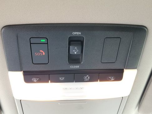 Certified 2023 Nissan Altima 2.5 SV w/ SV Premium Package AWD/4WD image 21