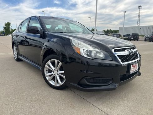 Used 2013 Subaru Legacy 2.5i Premium w/ All-Weather Pkg AWD/4WD image 2