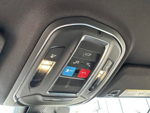 Used 2022 Jeep Grand Cherokee Trailhawk w/ Advanced Protech Group II AWD/4WD image 25