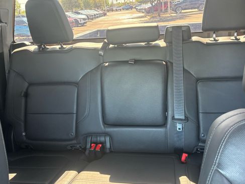 Used 2021 Chevrolet Silverado 2500 LTZ AWD/4WD image 20