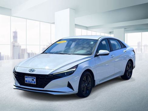Used 2023 Hyundai Elantra SEL FWD image 1