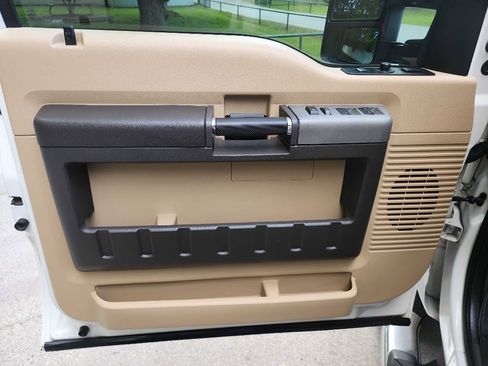 Used 2016 Ford F350 Lariat w/ Lariat Ultimate Package image 16