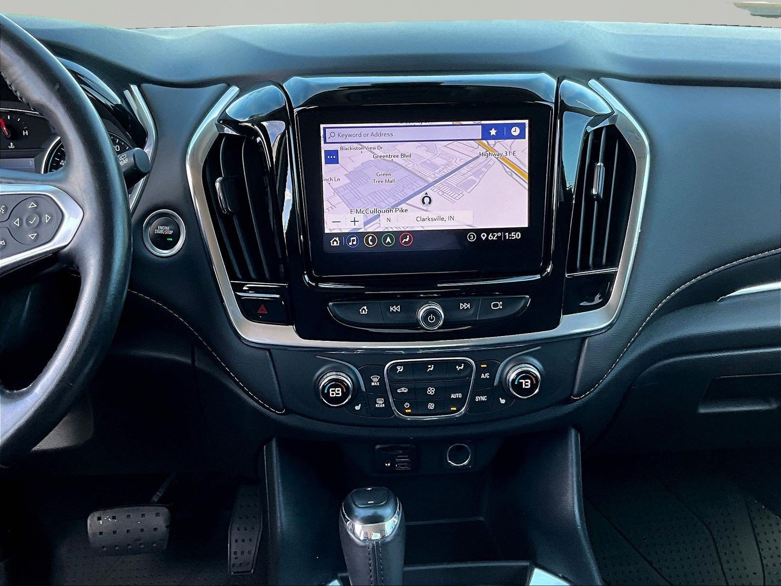 Used 2020 Chevrolet Traverse LT w/ LT Premium Package FWD image 9