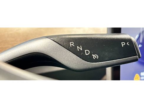 Used 2023 Tesla Model Y Long Range image 33