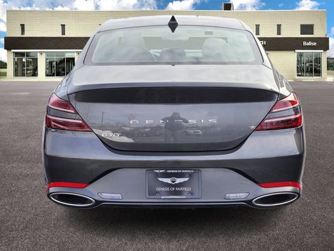 Used 2025 Genesis G70 2.5T image 4