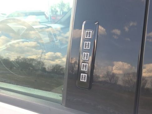 Used 2020 Ford F150 XLT w/ Equipment Group 302A Luxury image 19