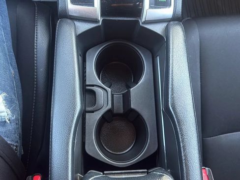 Used 2020 Honda Civic Sport image 39