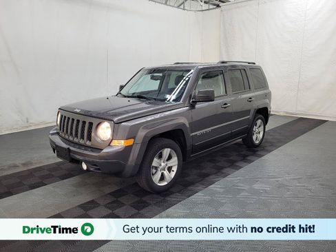 Used 2016 Jeep Patriot Latitude AWD/4WD image 1