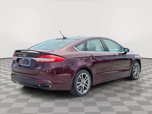 Used 2017 Ford Fusion SE w/ Equipment Group 201A AWD/4WD image 5