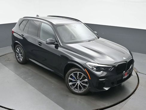 Used 2022 BMW X5 xDrive40i AWD/4WD image 34