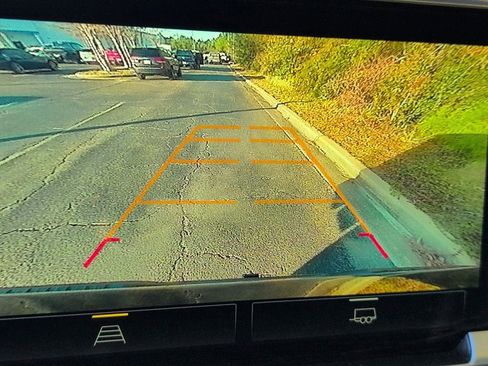 Used 2023 Chevrolet Silverado 1500 RST image 20