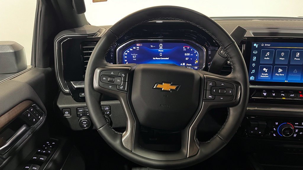 Used 2024 Chevrolet Silverado 3500 High Country w/ High Country Premium Package AWD/4WD image 23