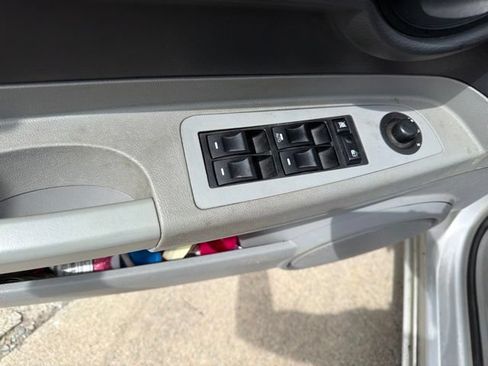 Used 2006 Dodge Charger R/T w/ Convenience Group II RWD image 32