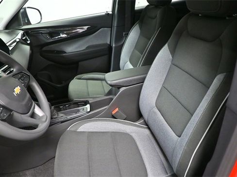 New 2026 Chevrolet TrailBlazer LS w/ LS Convenience Package image 9