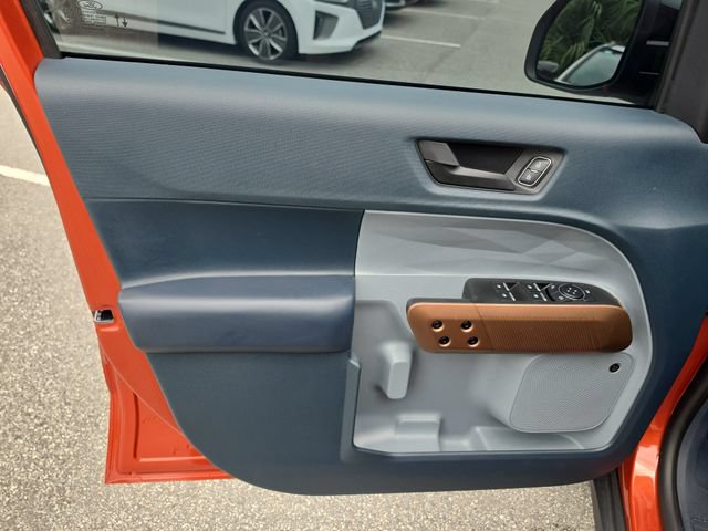 Used 2024 Ford Maverick Lariat FWD image 16