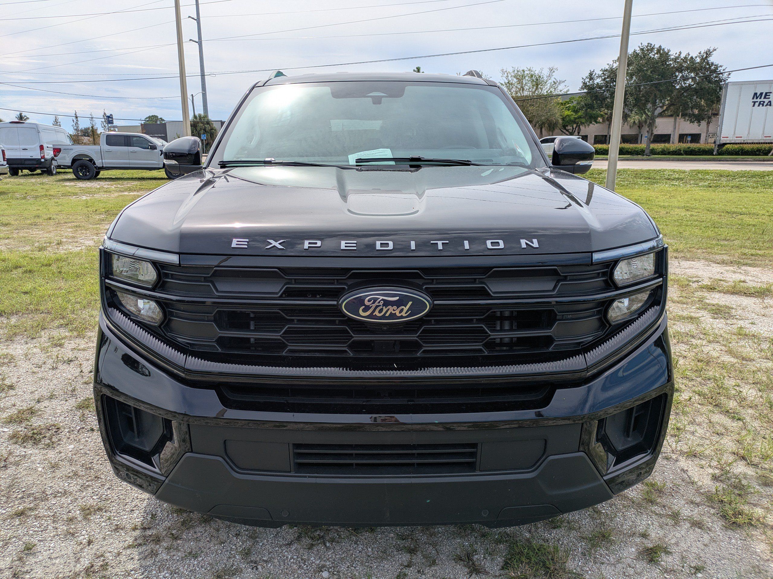 Used 2026 Ford Expedition Max Active RWD image 9