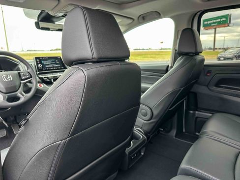 New 2026 Honda Odyssey EX-L image 14