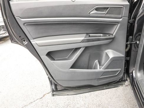 Used 2021 Volkswagen Atlas SEL image 29