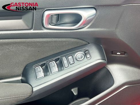 Used 2024 Honda Civic Sport image 22