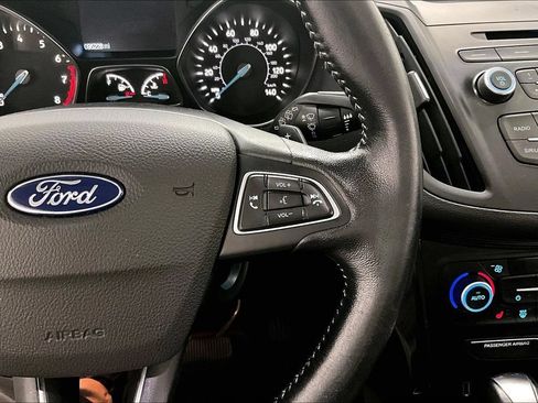 Used 2018 Ford Escape SE w/ SE Sport Appearance Package AWD/4WD image 12