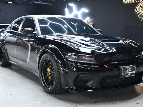 Used 2021 Dodge Charger SRT Hellcat image 4