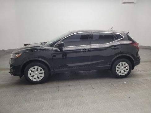 Used 2020 Nissan Rogue Sport S FWD image 2